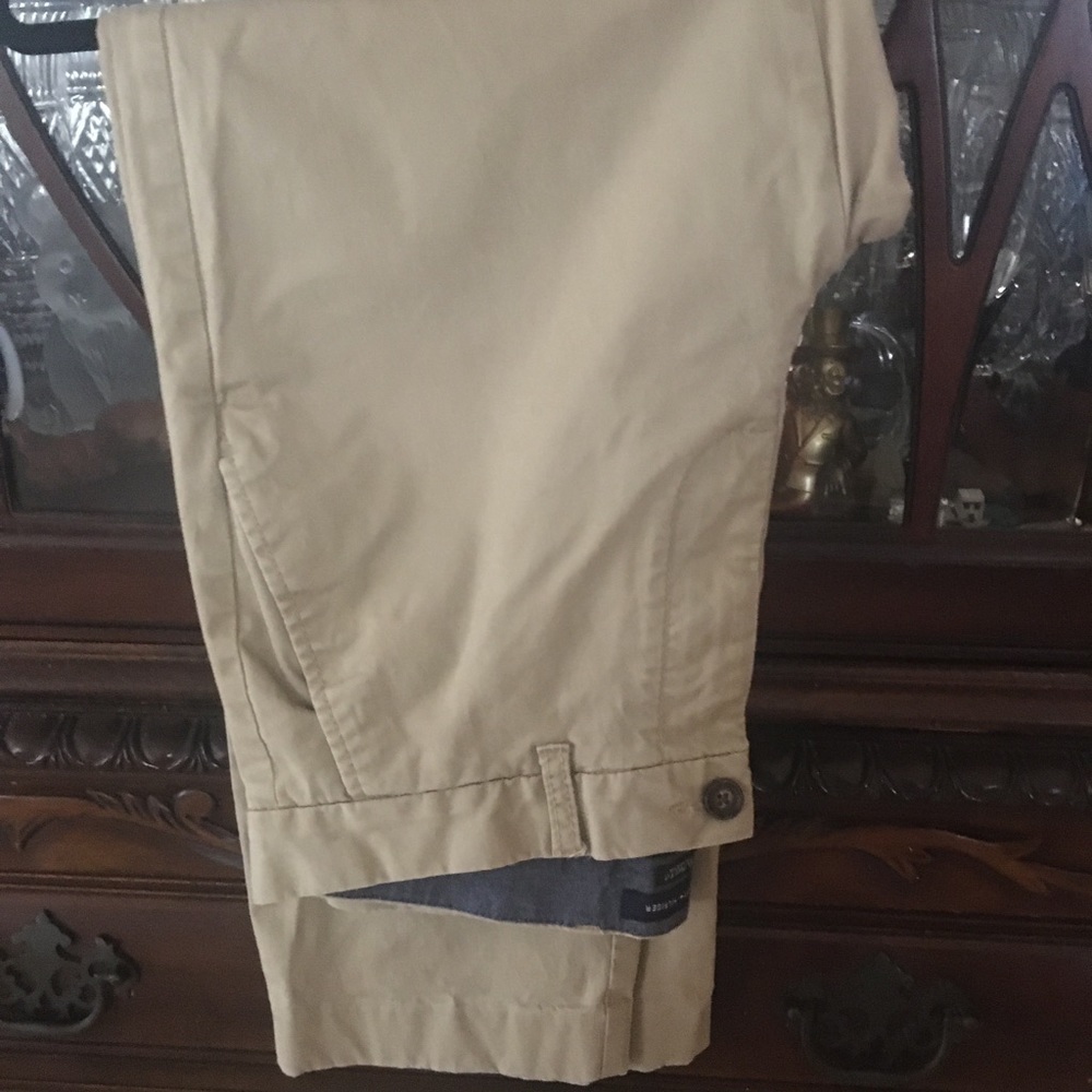 Gently used Tommy Hilfiger